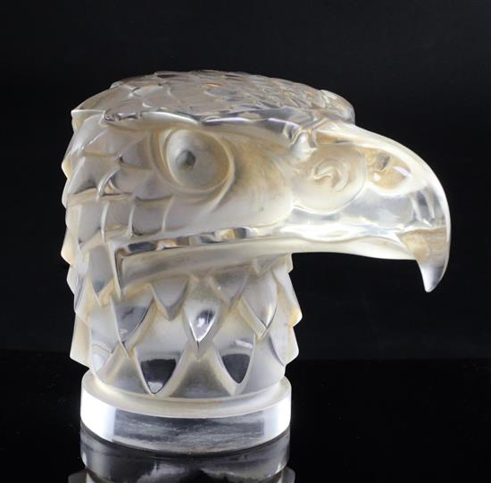 Tête dAigle/Eagles Head. A glass mascot by René Lalique, introduced on 14/3/1928, No.1138 height 11cm.